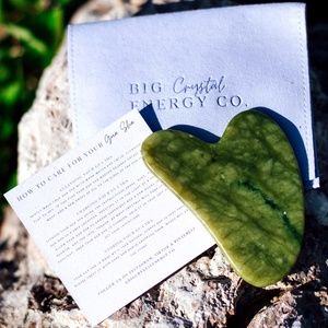 🔮✨Ethically Sourced Dark Jade Gua Sha✨🔮